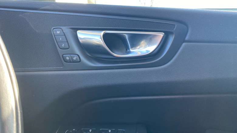 Volvo Xc60 2.0 T5 [250] Inscription 5dr AWD Geartronic Petrol Estate